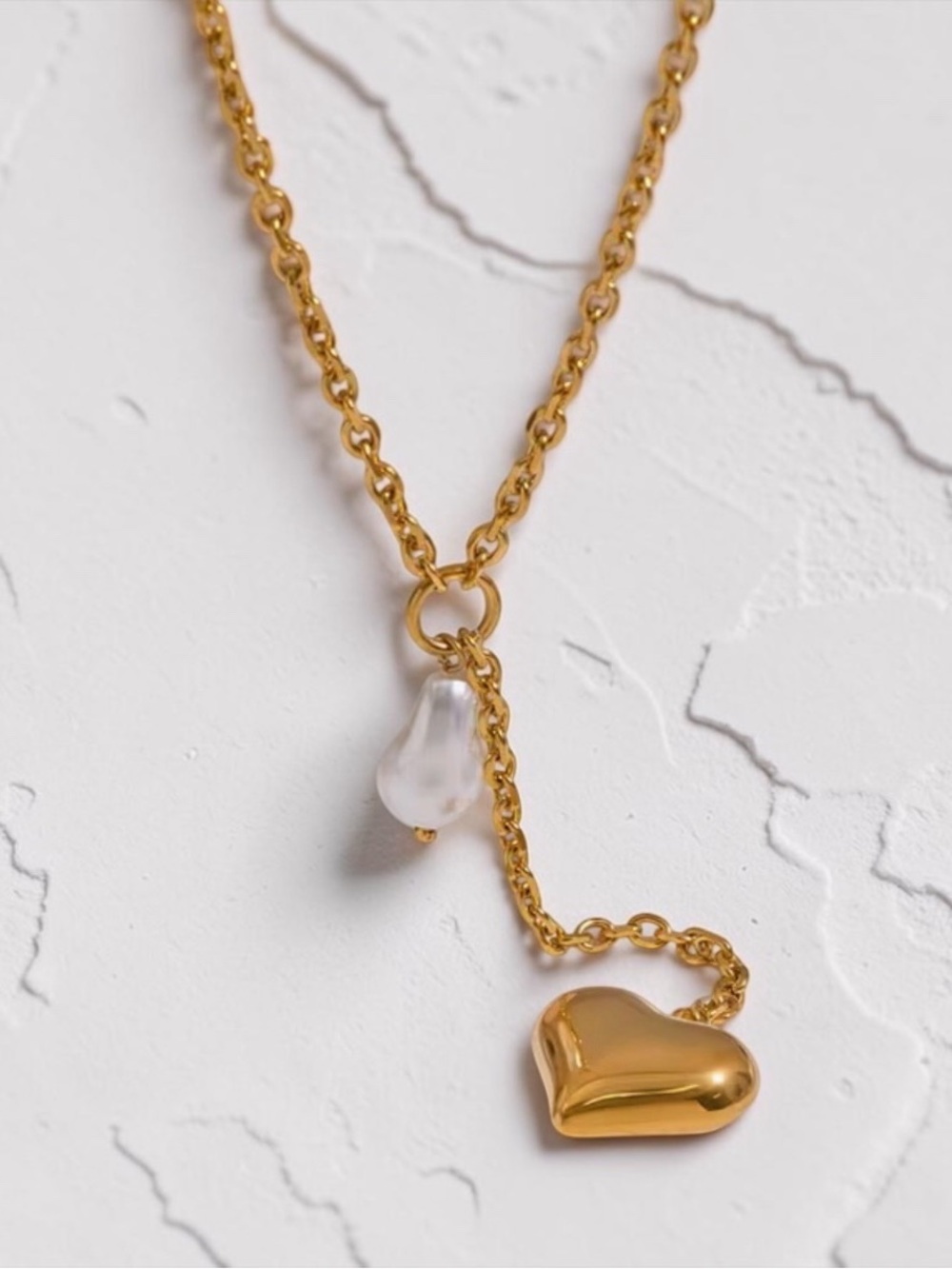 18k Gold Plated Romantic 3D Bubble Heart & Freshwater Pearl Y Necklace. New.